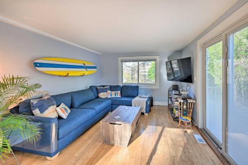 Hamptons Vacation Rental with Seasonal Pool! - Hampton Bays