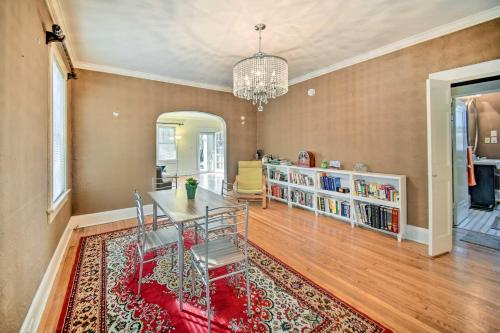 Centrally Located Duplex with Patio in Ghent! in Norfolk, USA