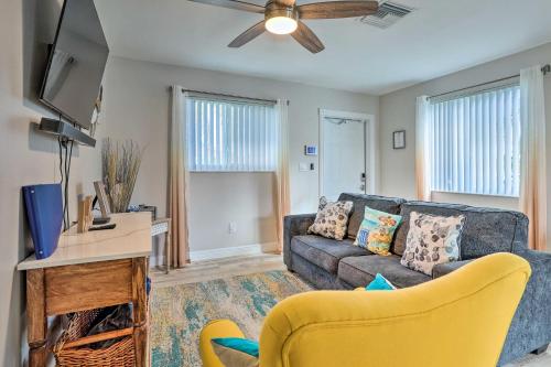 Gated Southern Miami Home 22 Mi to Downtown! in Miami, USA