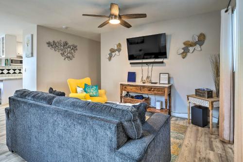 Gated Southern Miami Home 22 Mi to Downtown! in Miami, USA