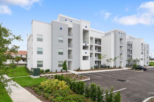 Two Bedrooms Apartment Storey Lake Orlando 103 - image 2