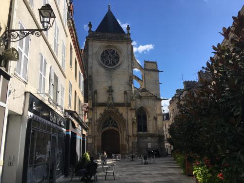 Le René Pouteau, Cher