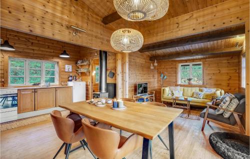  Cozy Home In Knebel With Kitchen in Knebel