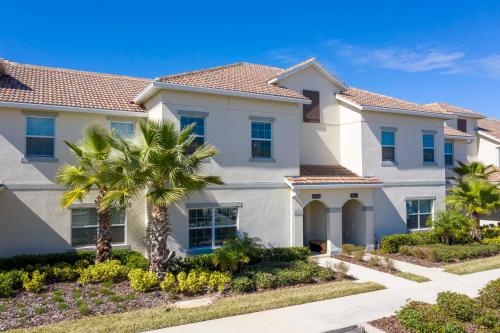 Stunning 4 Bedroom w/ Screened Pool Close to Disney 1568 - main image