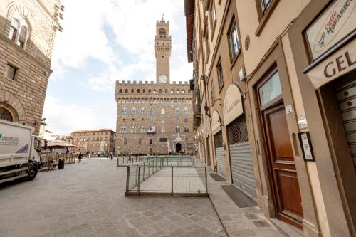  Piazza Signoria View, Pension in Florenz