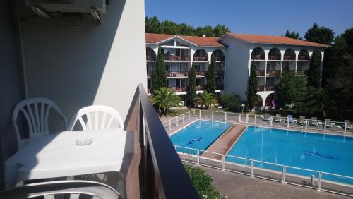 Balcony/terrace, Hotel Residence Anglet Biarritz-Parme in Anglet