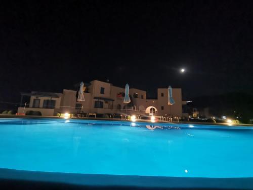 Amodari studios on the beach – Plaka Beach, UT