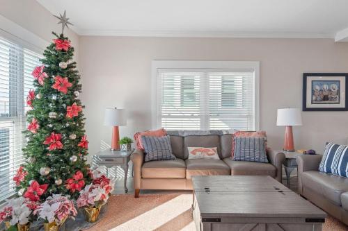 Inheritance Delayed Beach House Suite B in Fort Morgan