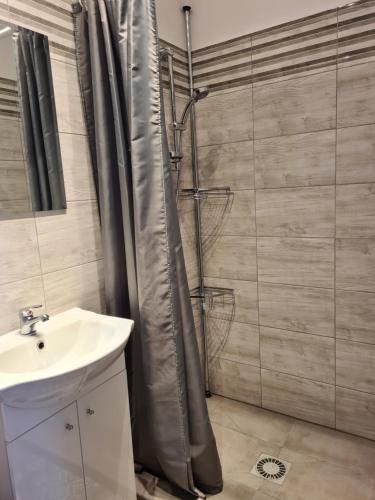 Hotelik pod różą