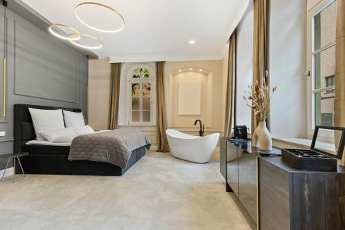 BOUTIQUE ROOMS I Luxus Suite I Center I Boxspring in Augsburg, Deutschland