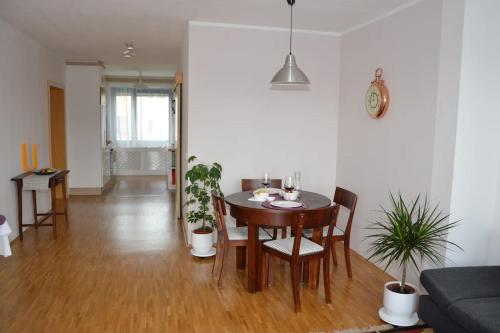 U-ROOM - im Herzen von Graz - Apartment