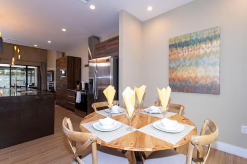 Gorgeous 4 Bd Close to Disney @ Magic Village Yards 3097 - image 13