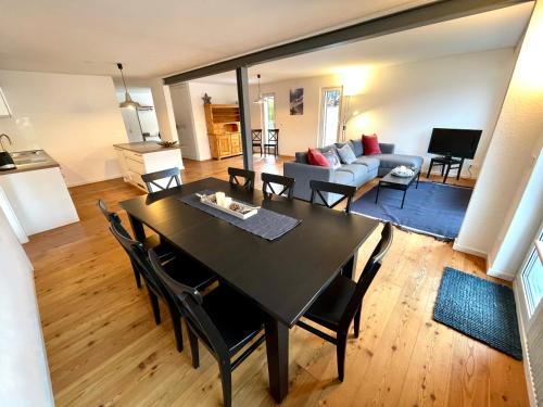  Mountain Lodge Grächen, Unterkunft in Grächen