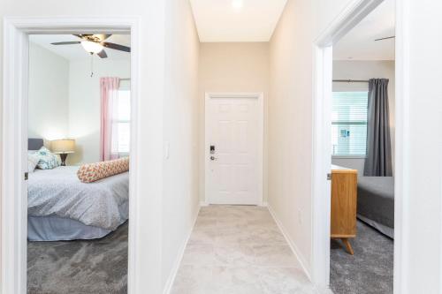 Gorgeous 2Bd Apto Close to Disney @Storey Lake 402 - image 10