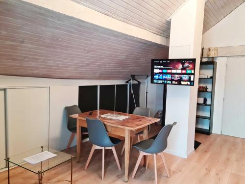 Iekārtas, Vaste studio chaleureux in Granges-Narboz