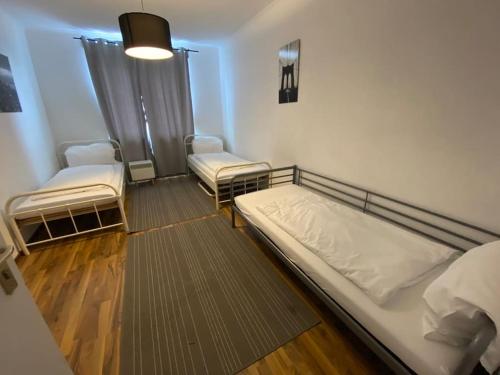 Apartment City Süd- 5 Zimmer_15 Personen _ Komplett_eingerichtet, Hamburgo (foto 8)