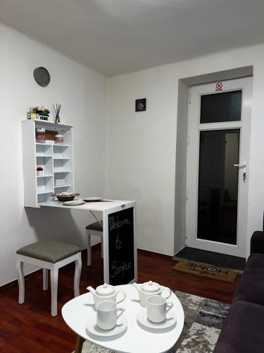 Old Town Sarajevo Apartment - image 3