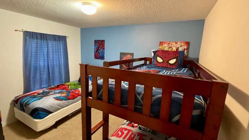 Stunning 4 Bedroom w/ Pool Close to Disney 4562 - image 14