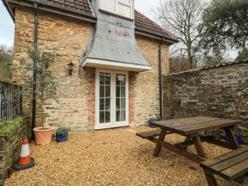 Aldrich Cottage - image 5
