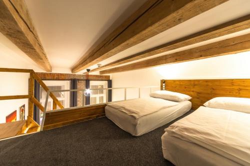 S42 Hotel Prague - image 3