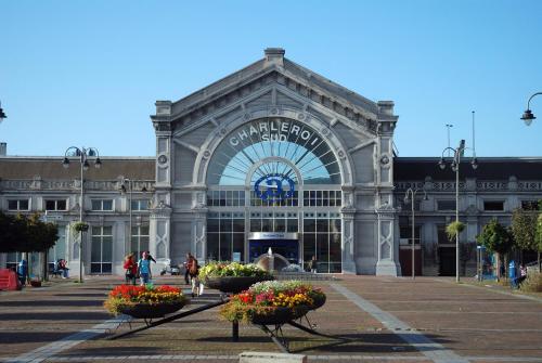 tirou 5 centre Brussels-charleroi-airport