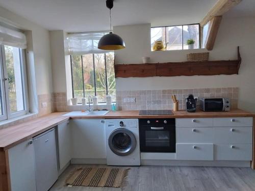 кухня, Baia, Une charmante maison avec jardin in Ville-Saint-Jacques