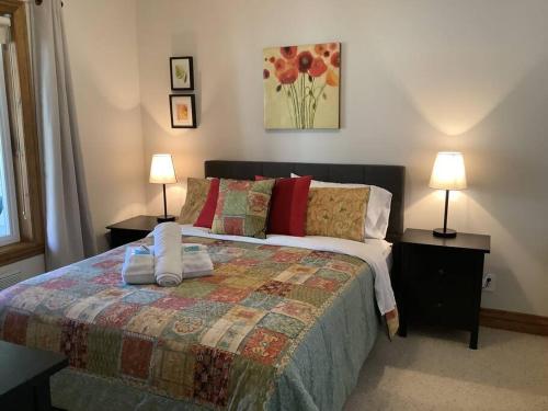 Condo on Golf near Bike Trail w/ 2 Bdrm 2 Bath, Мон-Трамблан (фото 8)