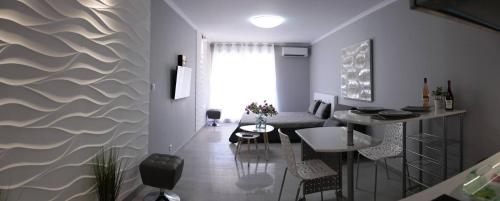 Beau studio avec vue mer à 50 m proche de la plage Beau studio avec vue mer à 50 m proche de la plage