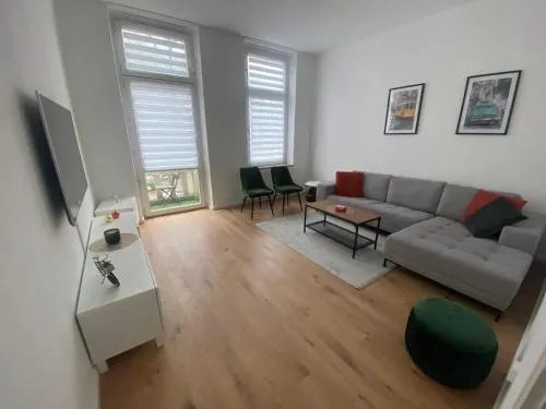 2Zimmer Apartment mit Stellplatz in Krefeld, Deutschland