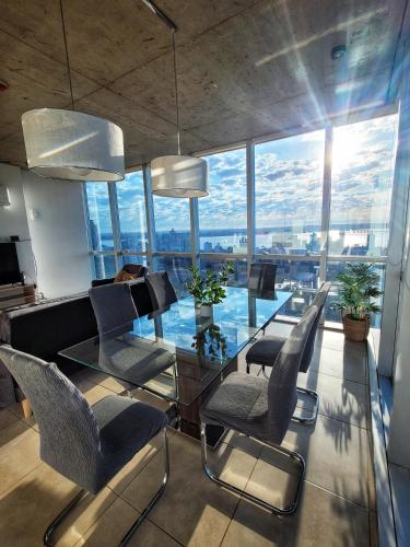 . Departamento súper céntrico con vista al río Paraná