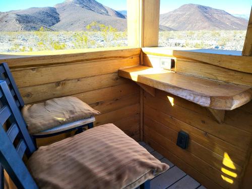 Panamint Springs Motel & Tents