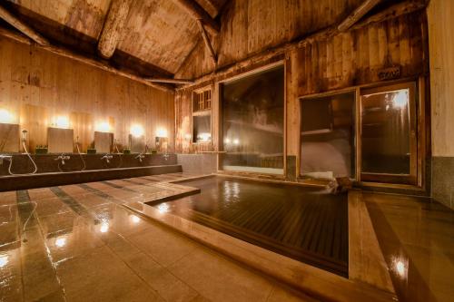 Hot spring bath, Tsutaya in Nishikawa