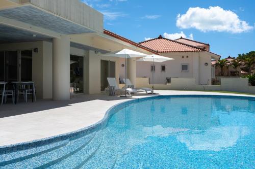 Ocean Front Villa Ishigakijima Ⅲ