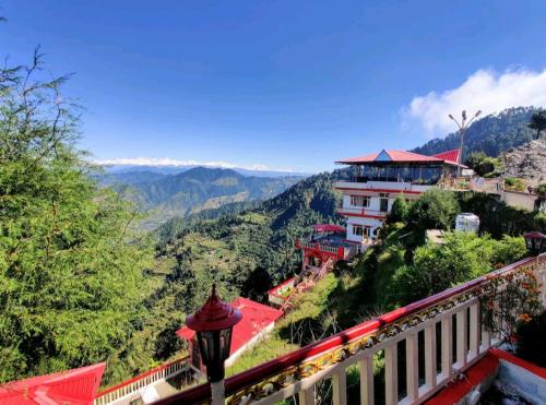 Hotel Mount View Dhanaulti Dreams