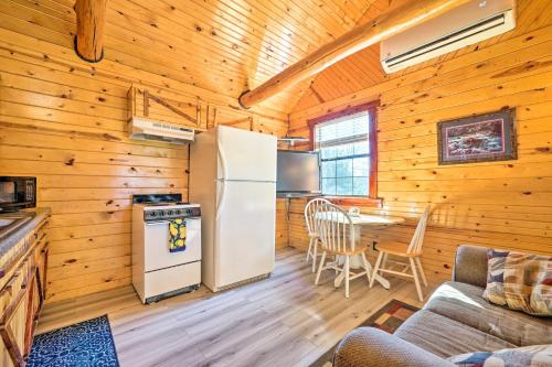 Clayton Cabin Rental Near Sardis Lake! in Haileyville
