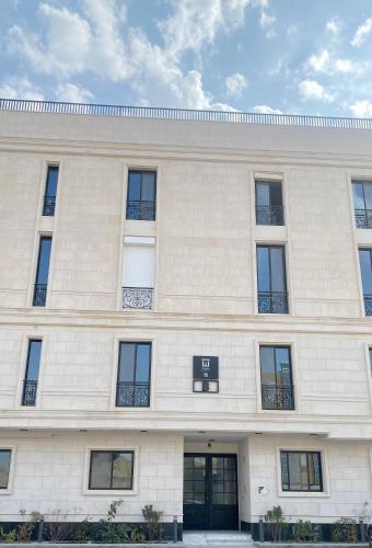المنظر الخارجي, Spacious new 2 bedroom Apt-in amazing location B9 in حطين