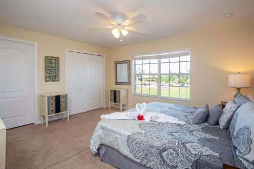 Stunning 4 Bd w/ Pool Close to Disney 8940 - image 14