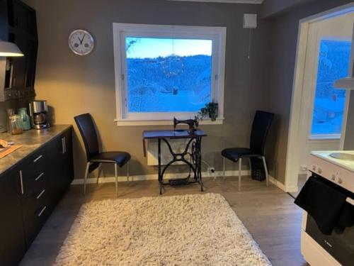 House with garage in central Lyngen in Lyngseidet