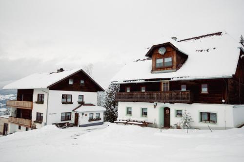 Viesnīcas āriene, Biohof Stockreiter vulgo Grillschmied inklusive Murau GasteCard in Laßnitz Bei Murau
