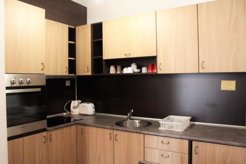 PM Services Semiramida Apartments