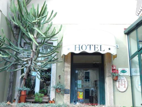 Albergo Torino - image 2