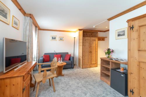 Hotel Post Sils Maria - image 6