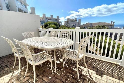 Luxury at Pinnacle Point - 3 Bedroom Villa photo 1