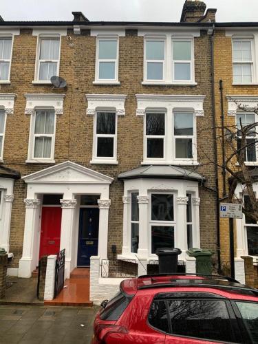 Very Large and Splendid Terrace House in London gîte à louer Comfort Inn Vauxhall