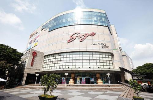 Anggun Presidential Suites - image 8