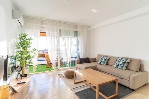 Almare Suites Burbujas I - Vistas al mar, golf, junto a la playa in 雷塔馬爾