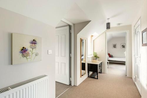 Vestabils, Willow Lodge, Wolfscastle in Wolf's Castle