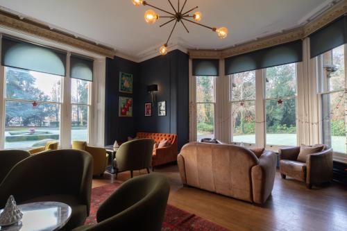 Beechfield House - image 5