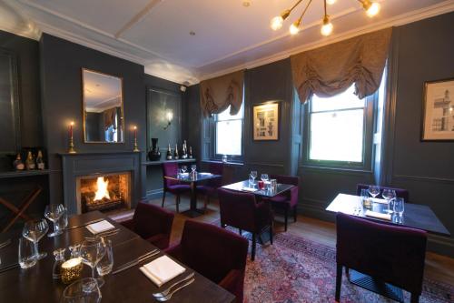 Beechfield House - image 7