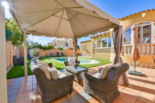 Villa room in Villas Guzman - Thalea